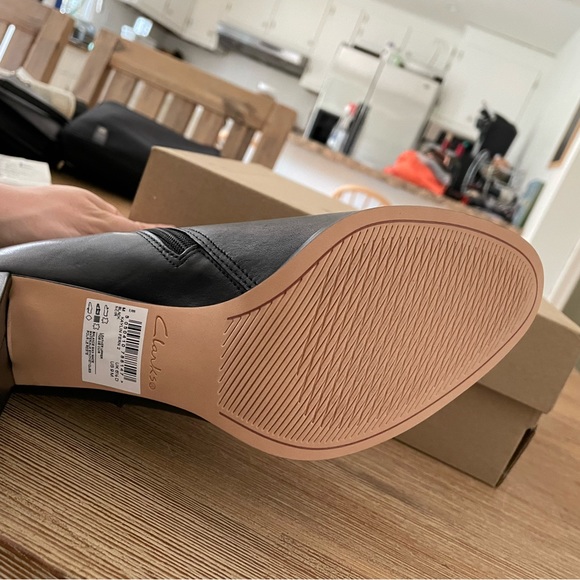 Clarks kaylin fern booties - Picture 5 of 9